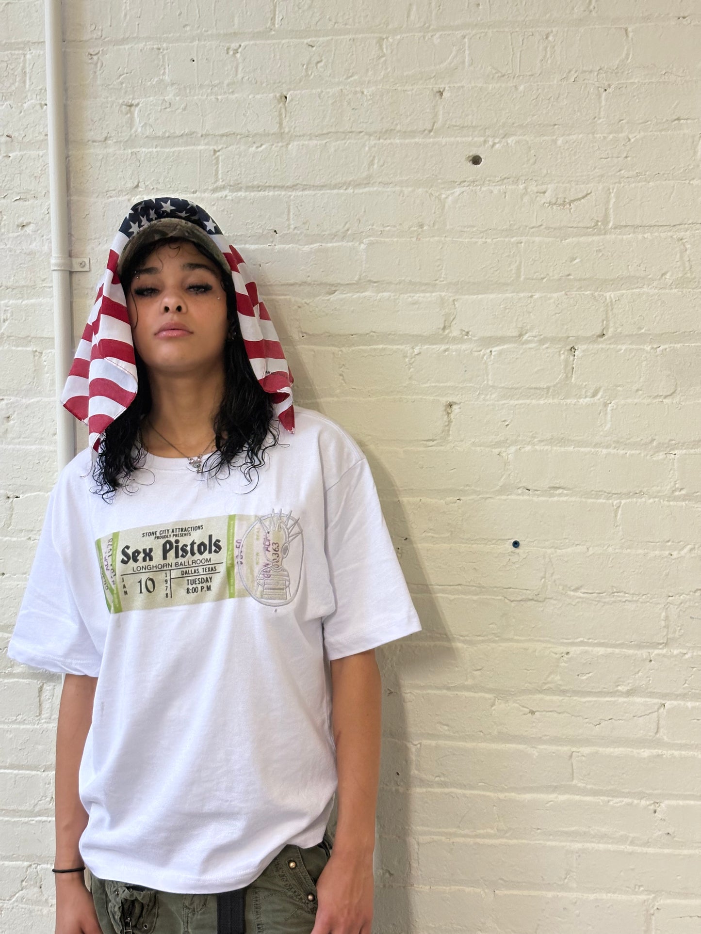 RIOT YOUTH T-SHIRT 'Sex Pistols'